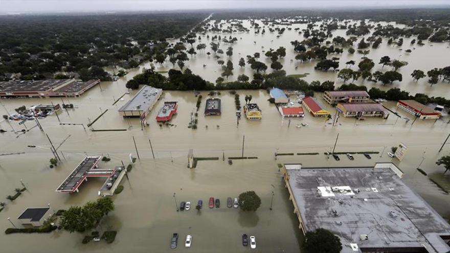 Texas registra una acumulación récord de lluvia de 1,25 metros