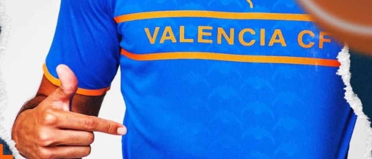 Aficionados con criptomonedas decidirán la camiseta del Valencia para jugar la Copa