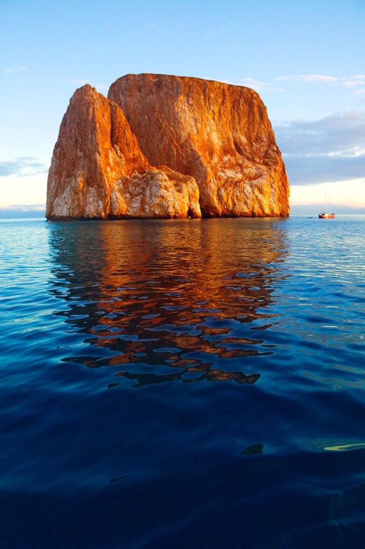 Roca conocida como &quot;León Dormido&quot; en la Isla de San Cristóbal.