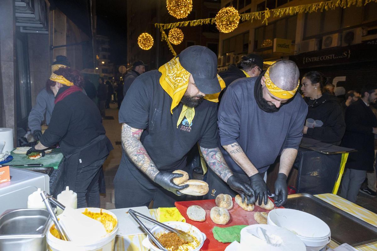 Palma celebra las 'llonguetades' de Sant Sebastià