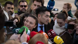Mouliaá aporta al juzgado un informe psicológico para acreditar la ausencia de consentimiento en seis episodios de su noche con Errejón