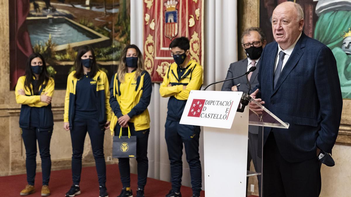 José Manuel Llaneza fue uno de los que apostó por el fútbol femenino.