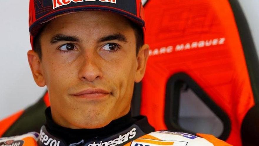 Márquez, en el taller del equipo Repsol-Honda, en Jerez.