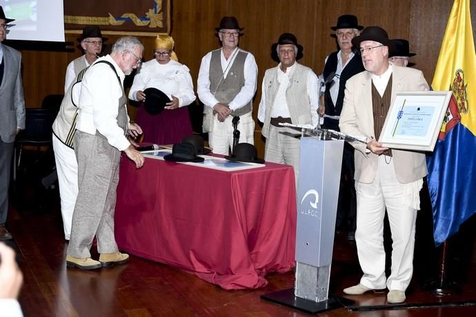 Entrega de los premios Cachorros de Honor