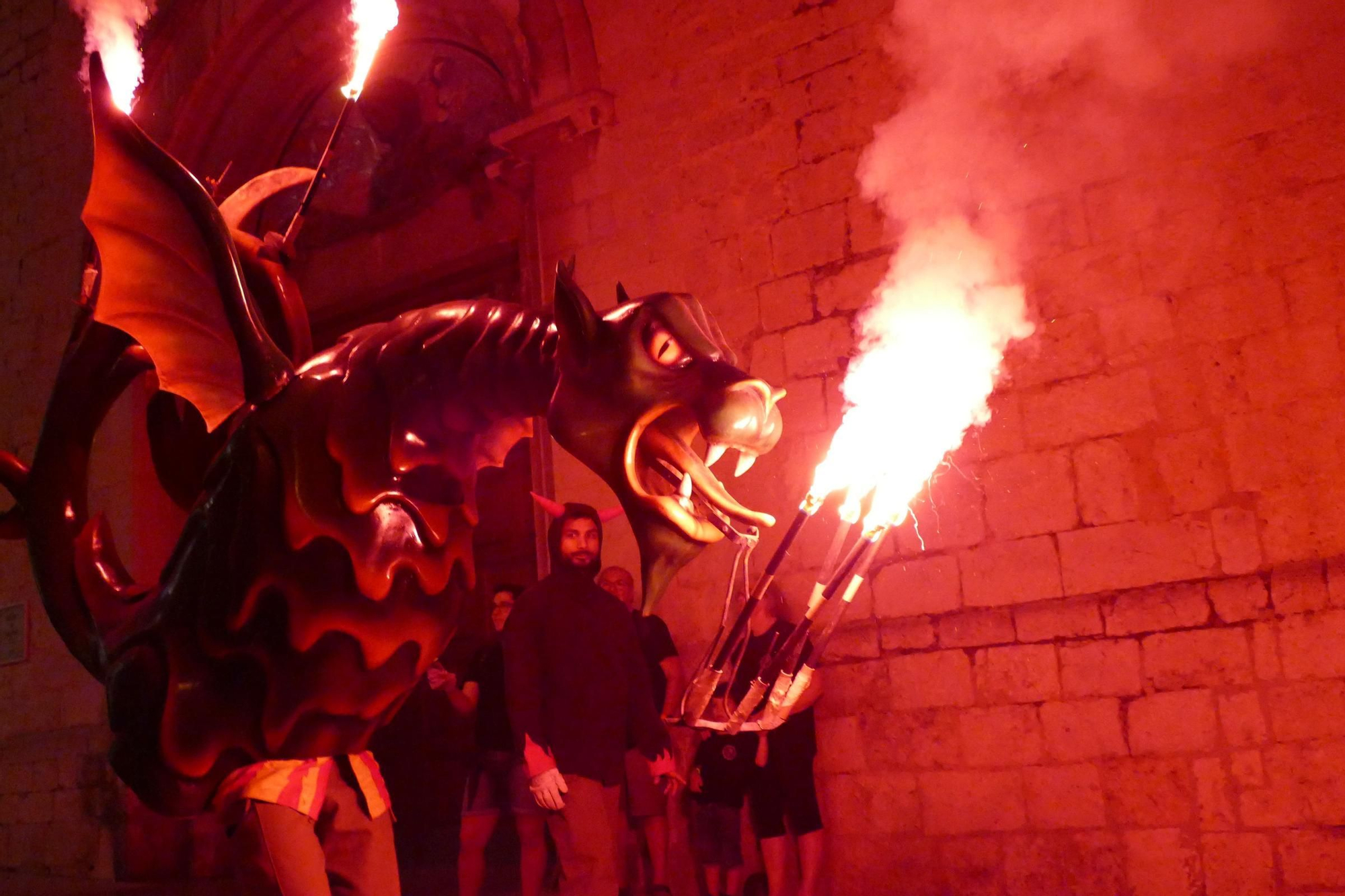 L'Encesa del Drac de Figueres es converteix en una nova tradició de les Festes de Sant Pere