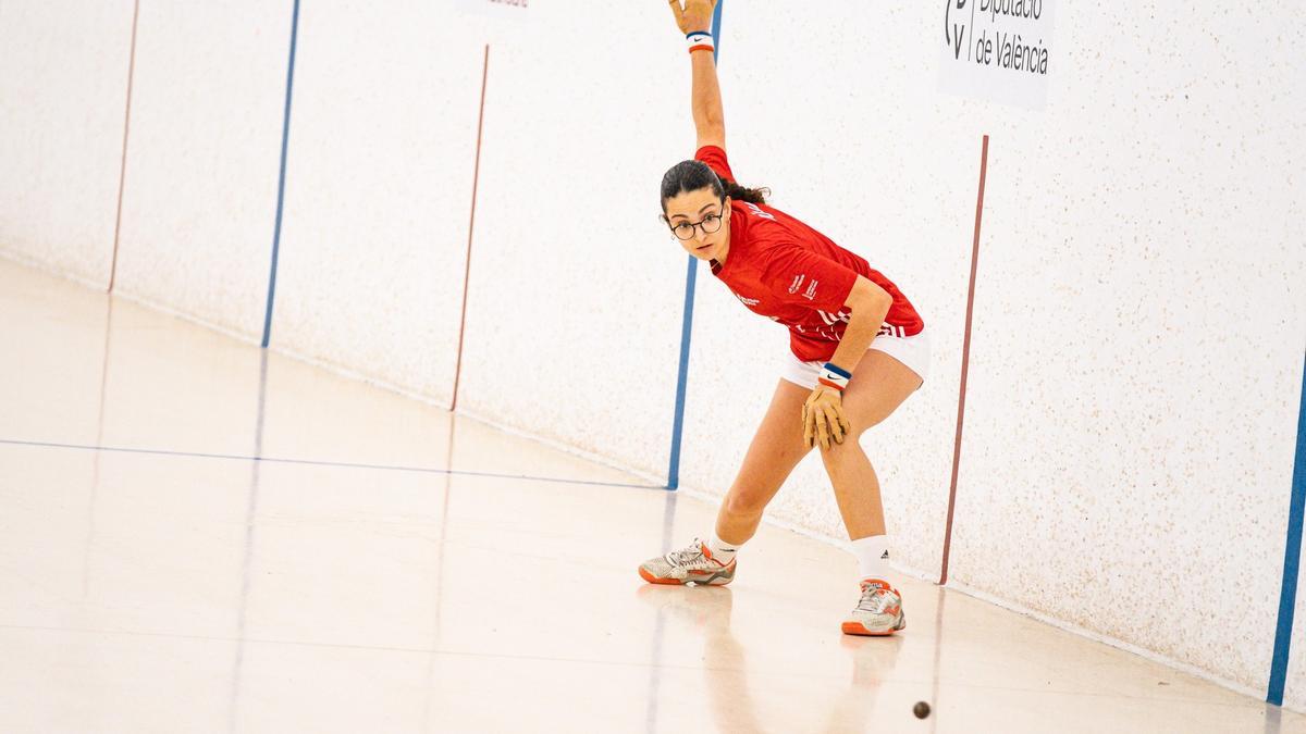 Júlia, de Tavernes, en una partida d'un campionat recent
