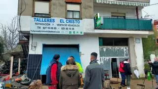 Matrimonio desalojado en Jarandilla de la Vera por la riada: "Creíamos que no sobrevivíamos"