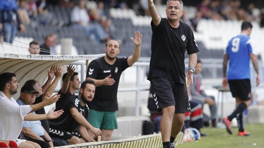 Calleja: «Yo estoy más cabreado que con el 0-0 frente al Poblense»