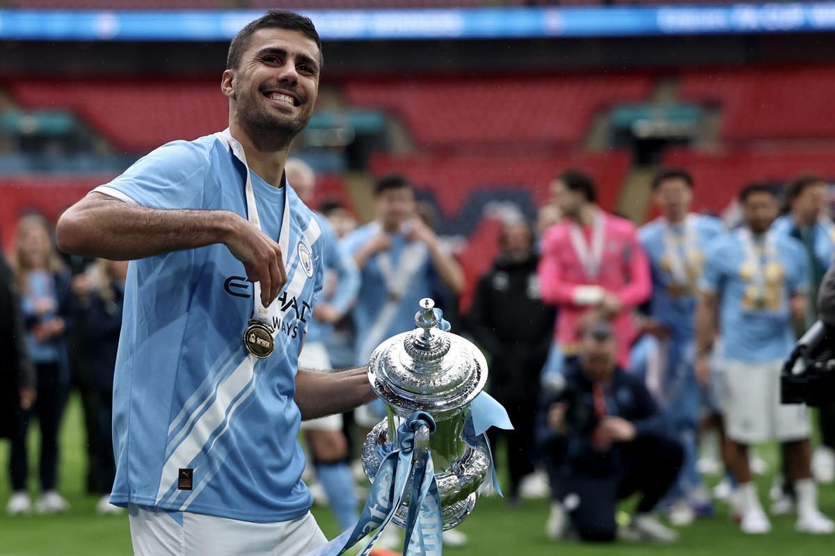 Rodri celebra el título de la FA Cup