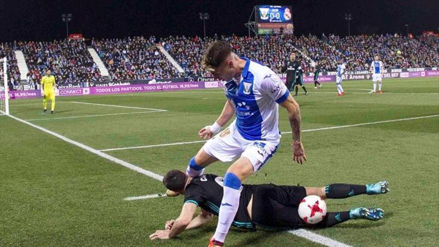 El Madrid aparca su mal momento con un gol final en leganés (0-1)