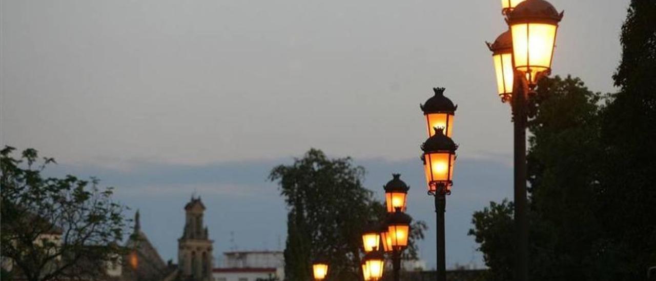 El Ayuntamiento de Córdoba también tiene problemas para pagar la factura de la luz.
