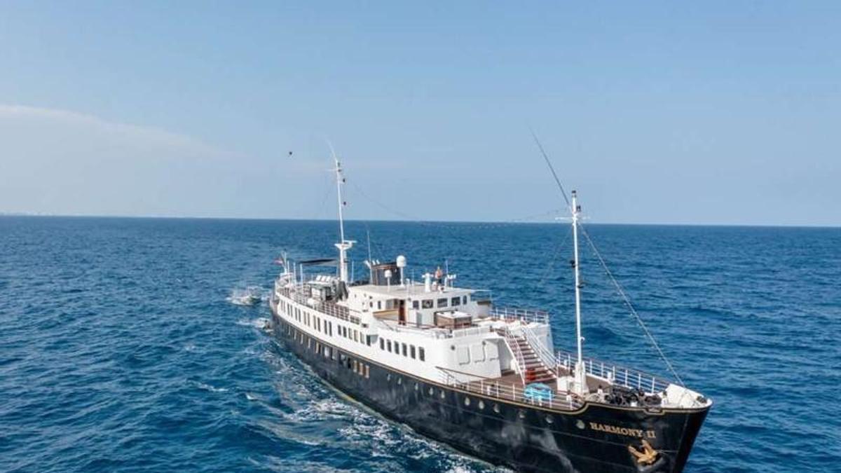 El pequeño crucero de lujo Harmony II'.