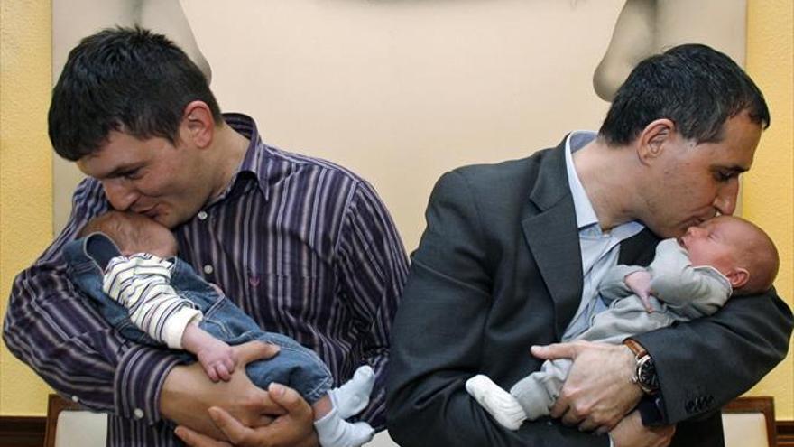 El permiso de paternidad ya es de ocho semanas en España