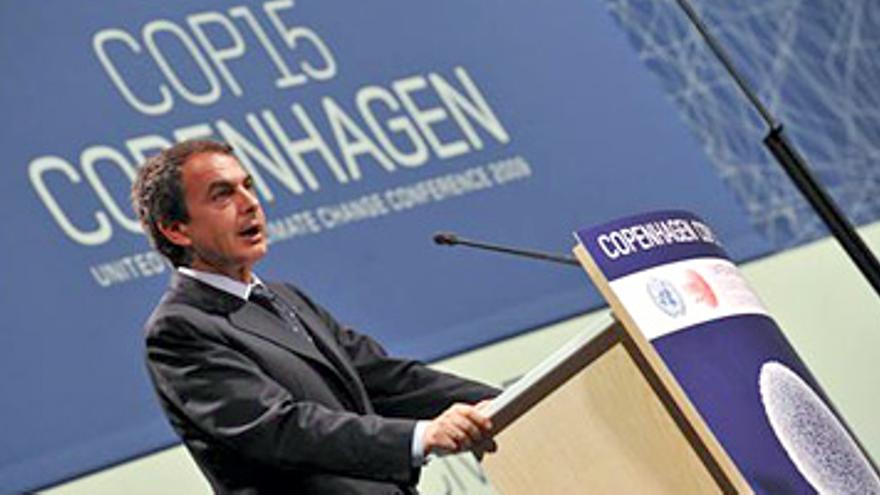 Zapatero advierte a EEUU y China que no pueden fallar en la &quot;cita histórica&quot; de Copenhague