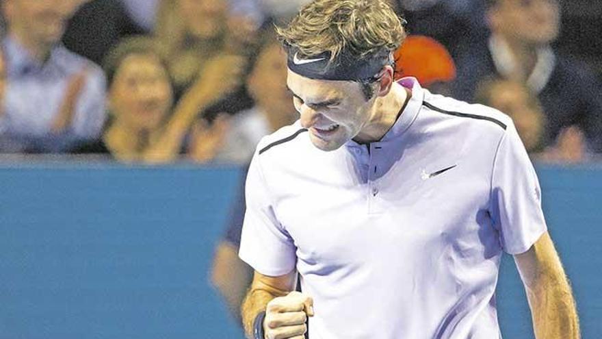 Federer pudo celebrar un nuevo triunfo en su ciudad pero ve cómo se le aleja el número uno.