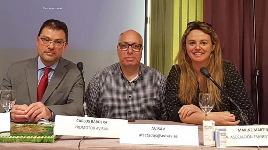 Ignacio Martínez, Carlos Bardera y Martine Martin durante la presentación ayer en Madrid.