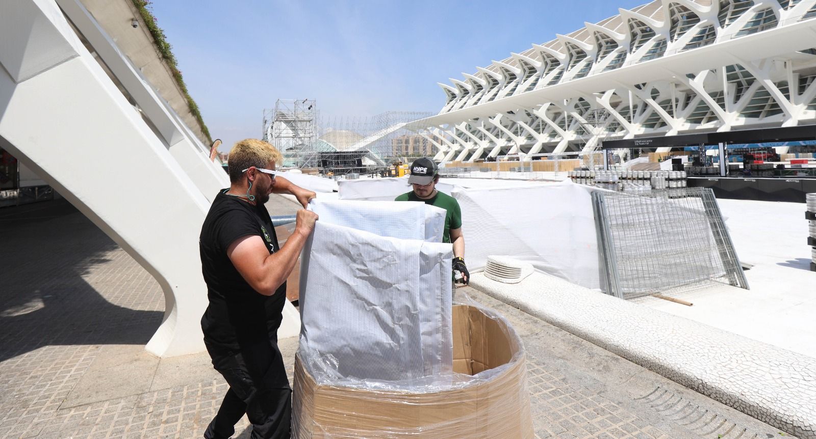 La Ciudad de las Artes y las Ciencias se prepara para el Festival de les Arts