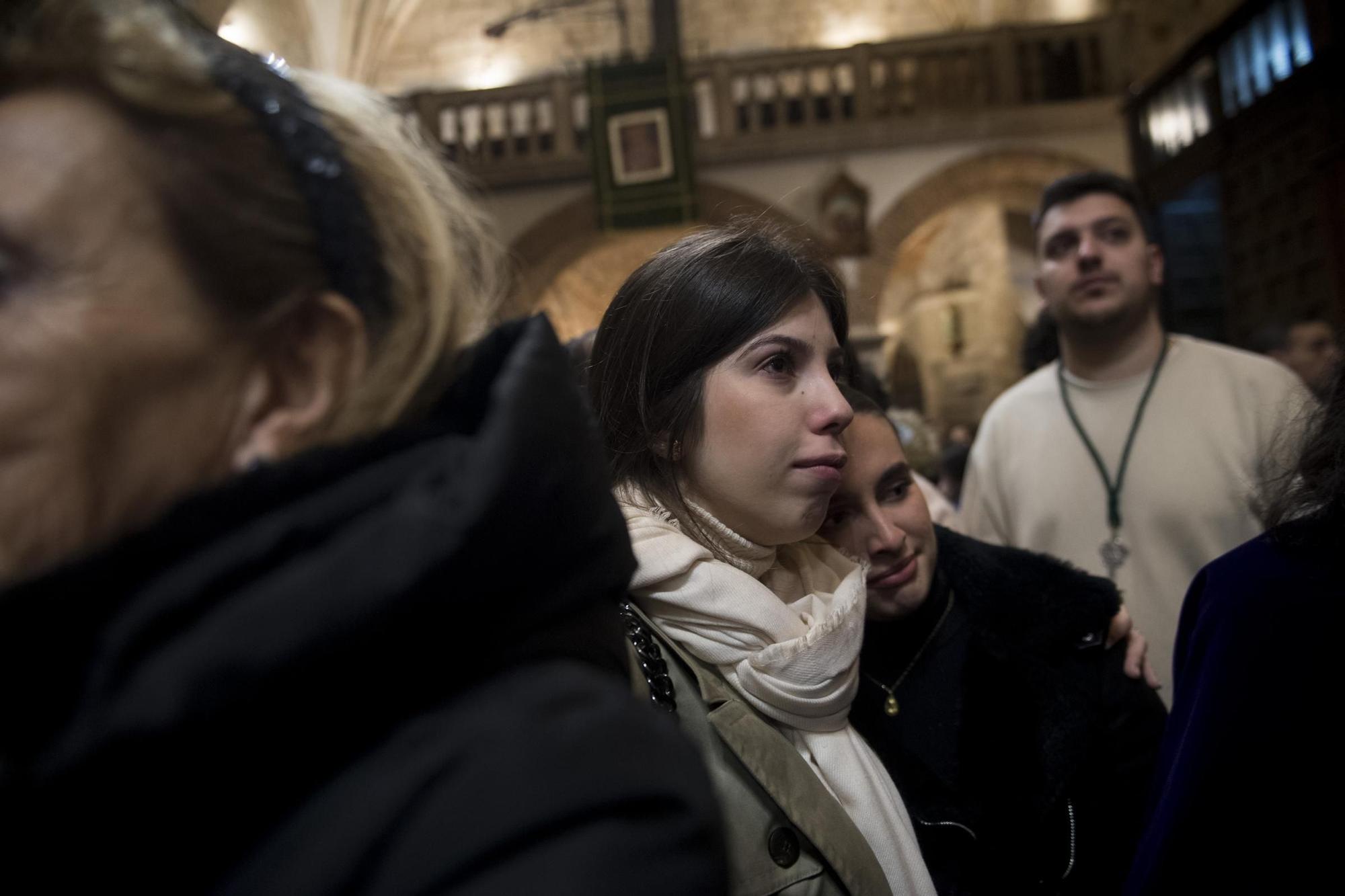 Desconsuelo en la suspensión de la procesión de la Esperanza en Cáceres