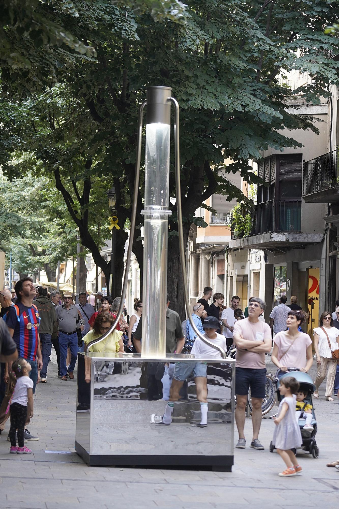 Girona es converteix en una galeria d’art contemporani a l’aire lliure per l'Inund'art