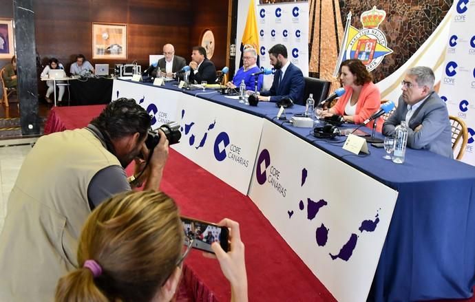 07/05/2019 LAS PALMAS DE GRAN CANARIA. .Los candidatos de los principales partidos al Cabildo de Gran Canaria contrastan sus propuestas en un debate organizado or la cadena COPE, en el Real Club Náutico de Gran Canaria. Nueva Canarias, Antonio Morales. JxGC Coalición Canaria, José Miguel Bravo de Laguna. PP AV, Marco Aurelio Pérez. Sí Podemos, Sara Ramírez. PSOE, Luis Ibarra.  Fotógrafa: YAIZA SOCORRO.  | 07/05/2019 | Fotógrafo: Yaiza Socorro