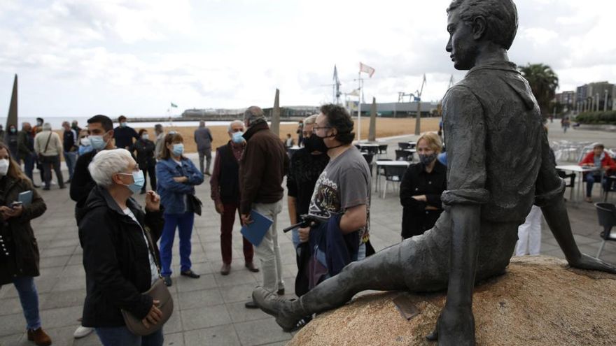 Homenaje a los Niños de la Guerra en Gijón
