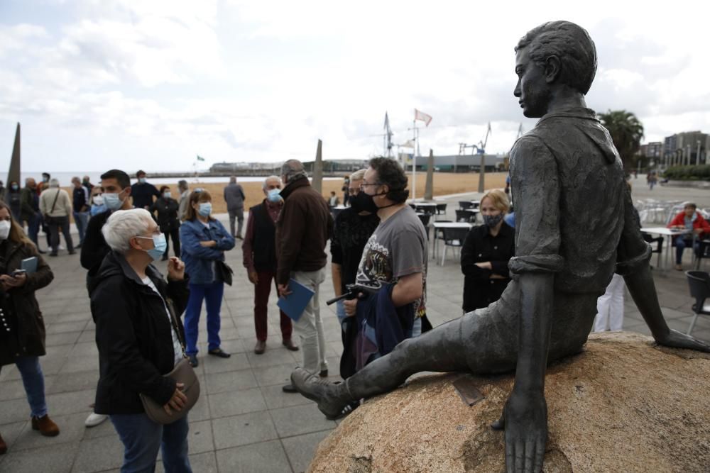 Homenaje a los Niños de la Guerra en Gijón