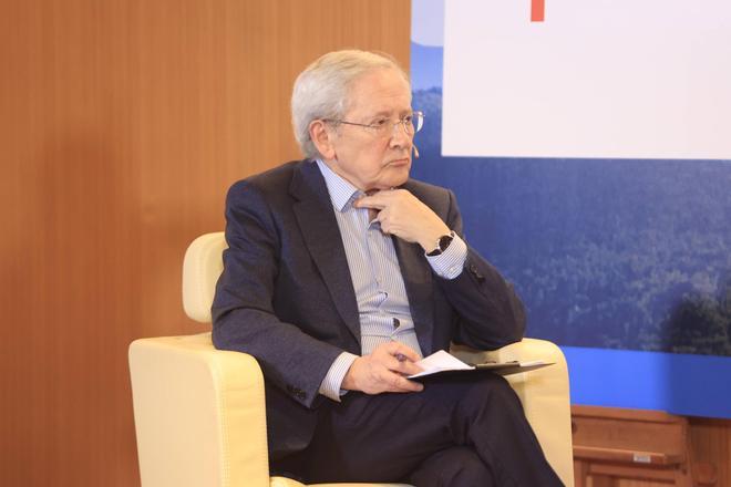 Las imágenes más destacadas de la vida de Fernando Ónega