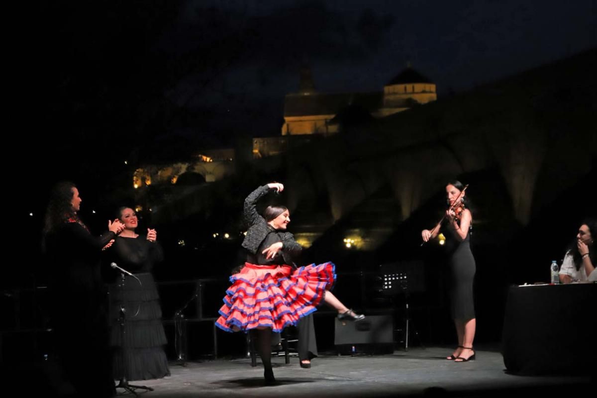 La cultura en vivo sobrevive al coronavirus en la noche de San Juan