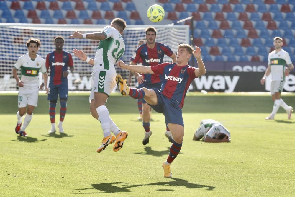 Las imágenes del Levante UD - Elche CF