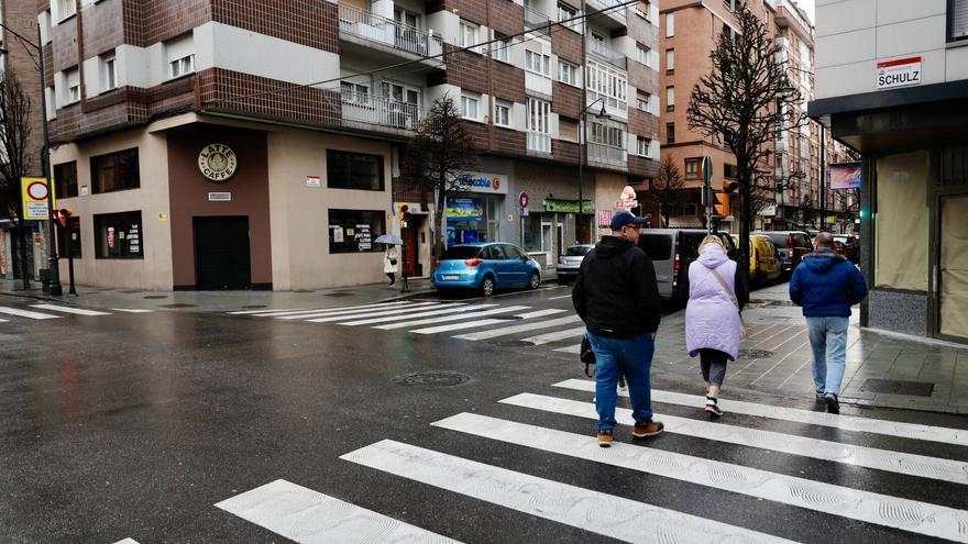 La víctima de la brutal paliza de El Llano sigue en el HUCA, a la espera de más pruebas