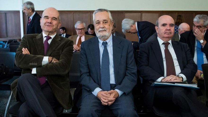 La Audiencia eleva su choque con el Constitucional por el caso ERE a la UE y paraliza la revisión de las sentencias