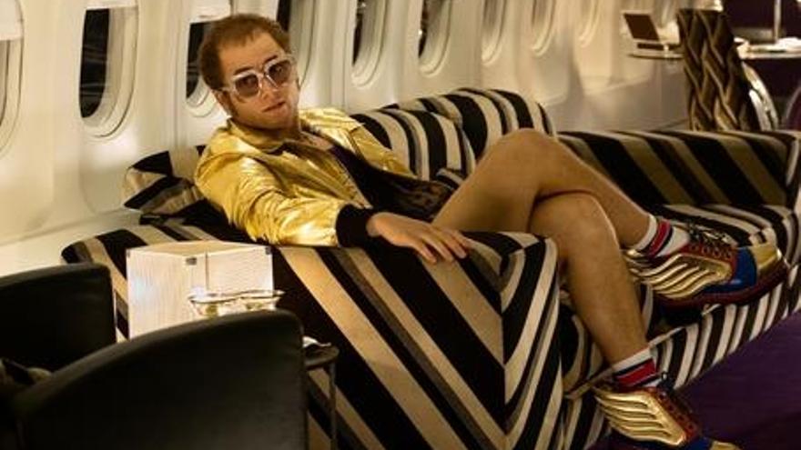 CRÍTICA | «Rocketman», un musical fastuós i personal