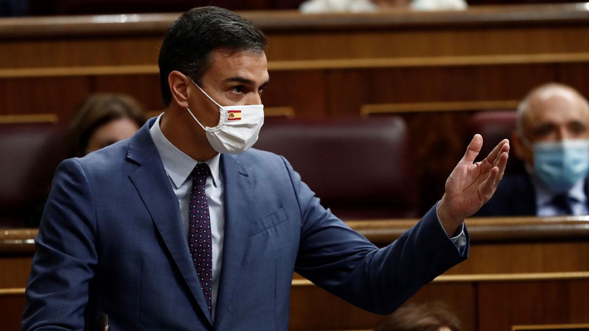 Sánchez acusa al PP de convertirse en partido antisistema por bloquear el CGPJ.