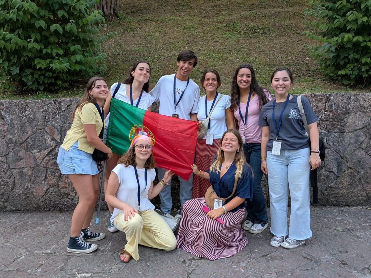 Los portugueses Carmo Calado, Pilar Pinto, Francisca Sao, Madalena Sampaio, Clara Marcos, Salvador Espregueira, Madalena Silva y Francisca Menéres.