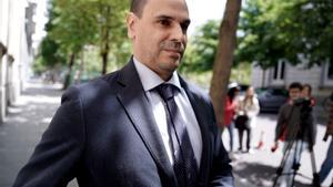 Dos advocats de la parella d’Ayuso denuncien entrades i un robatori a casa