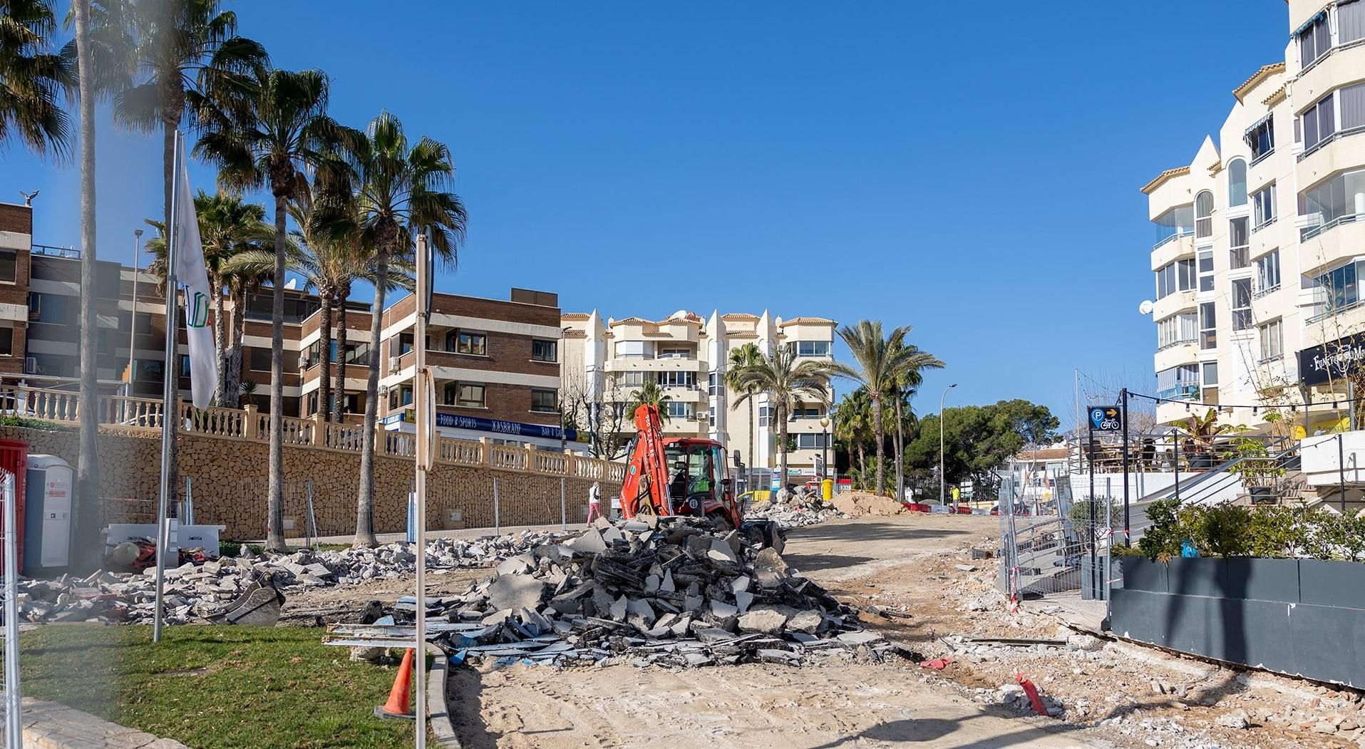 Las obras que se han iniciado en el Paseo de las Estrellas de l'Alfàs del Pi