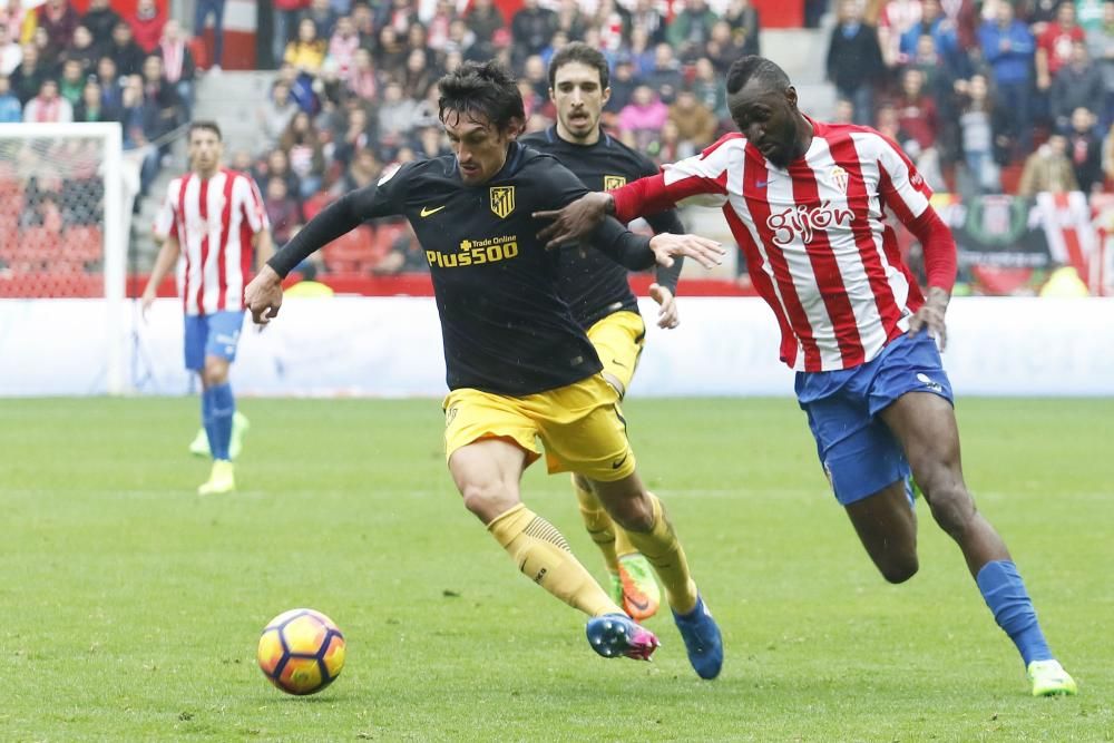 El partido entre el Sporting y el Atlético de Madrid, en imágenes