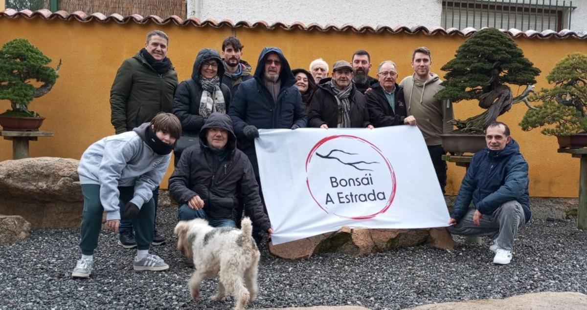 Bonsái A Estrada visita en Aranjuez la convención de UBE |
