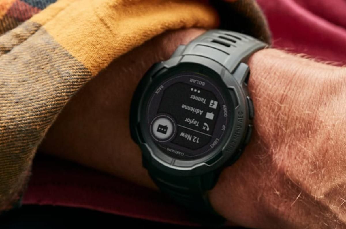Garmin Instinct 2: el reloj con GPS con batería infinita (y que está en oferta)