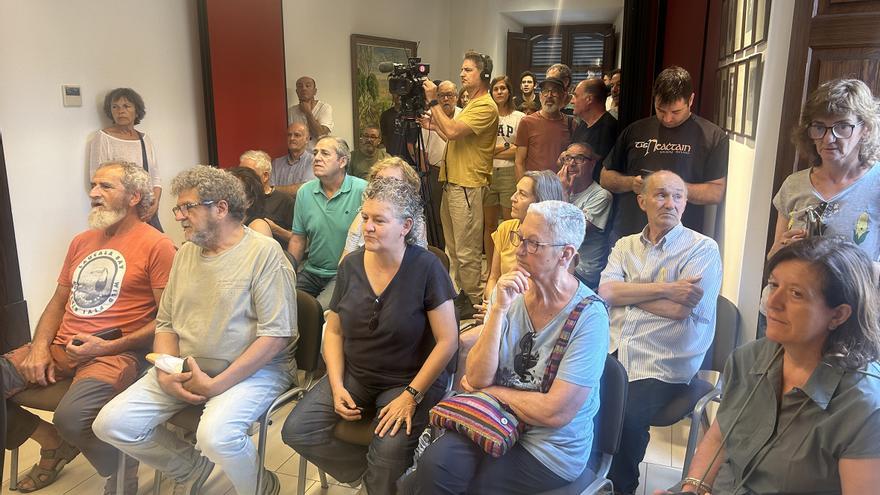 Binissalem aprueba el segundo polígono en un tenso pleno con decenas de vecinos