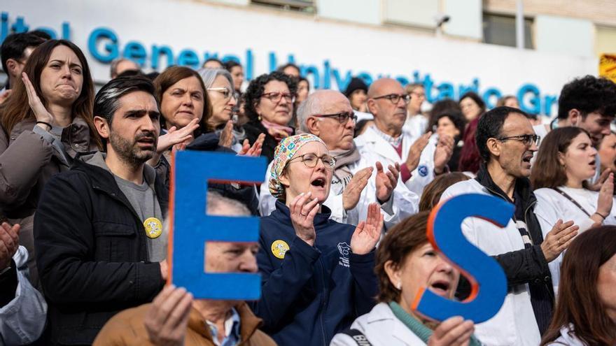 Los médicos inician su primera semana de huelga contra el estatuto marco