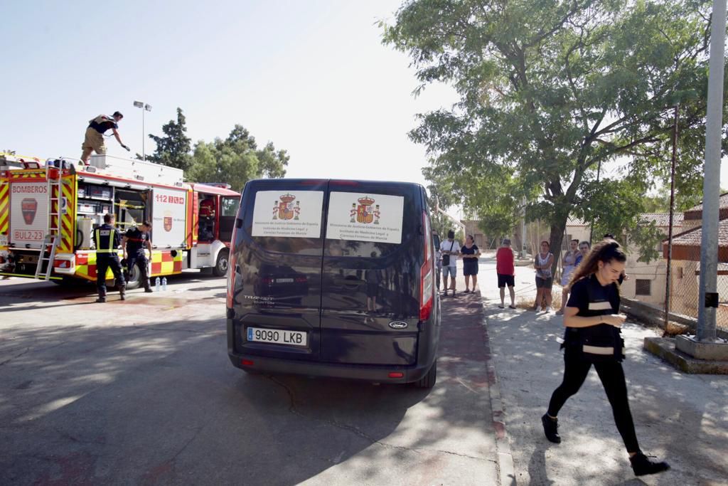 Encuentran muerto a un vecino de Lorca desaparecido encajado en el hueco entre dos casas