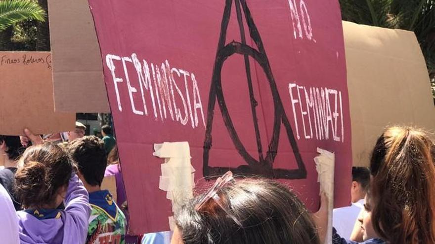8M - Día Internacional de la Mujer | La manifestación feminista toma Las Palmas de Gran Canaria