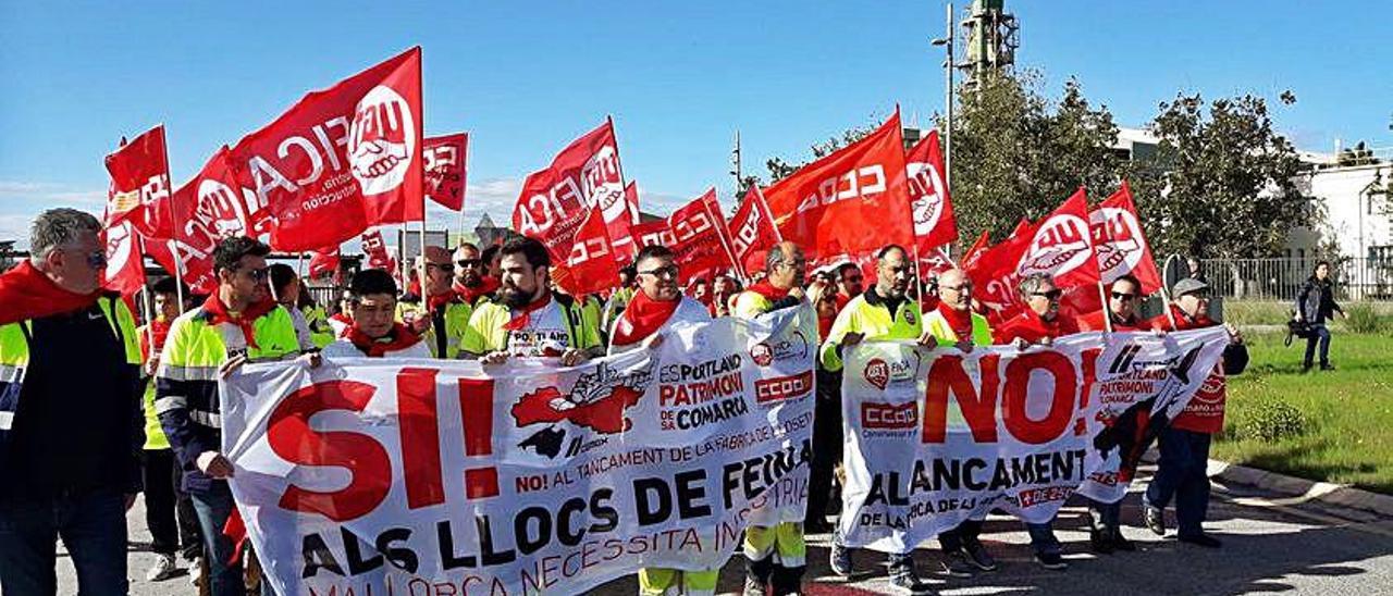Imagen de la pasada manifestación de trabajadores de la fábrica de Lloseta.
