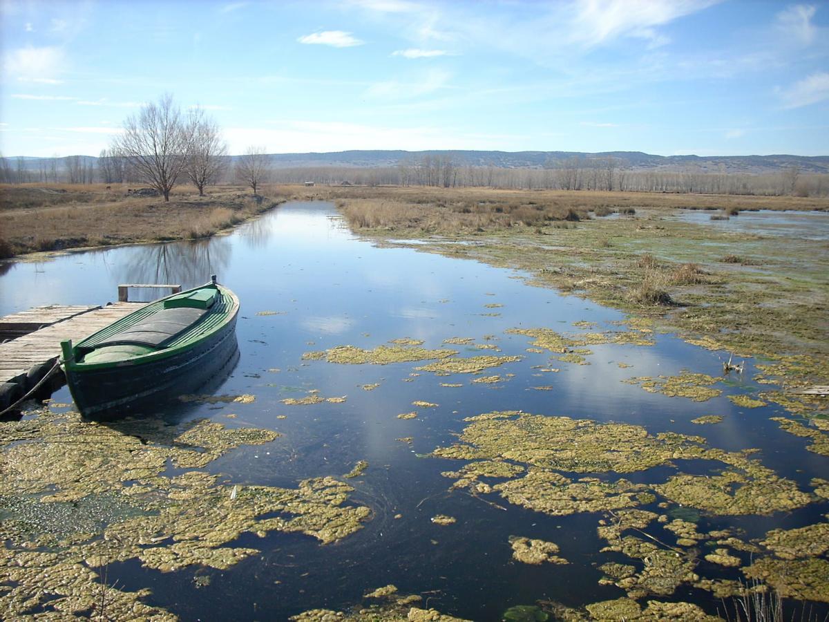Uno de los grandes atractivos de Villarquemado es la Laguna del Cañizar.