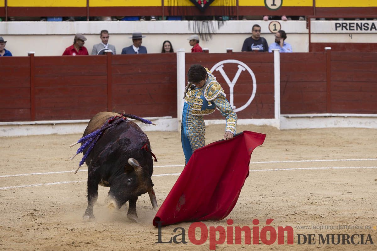 Tarde histórica en Abarán con la alternativa de José María Trigueros y el indulto de Tomás Rufo, junto a Castella salieron a hombros