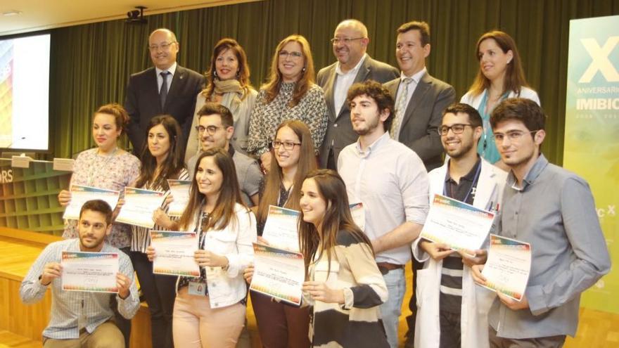 El Imibic entrega once premios a jóvenes investigadores