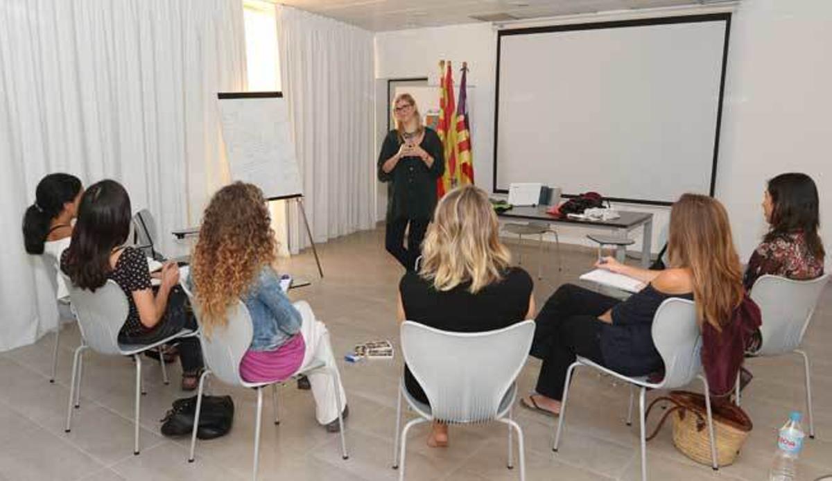 «En las relaciones, los hombres siguen teniendo un montón de privilegios»