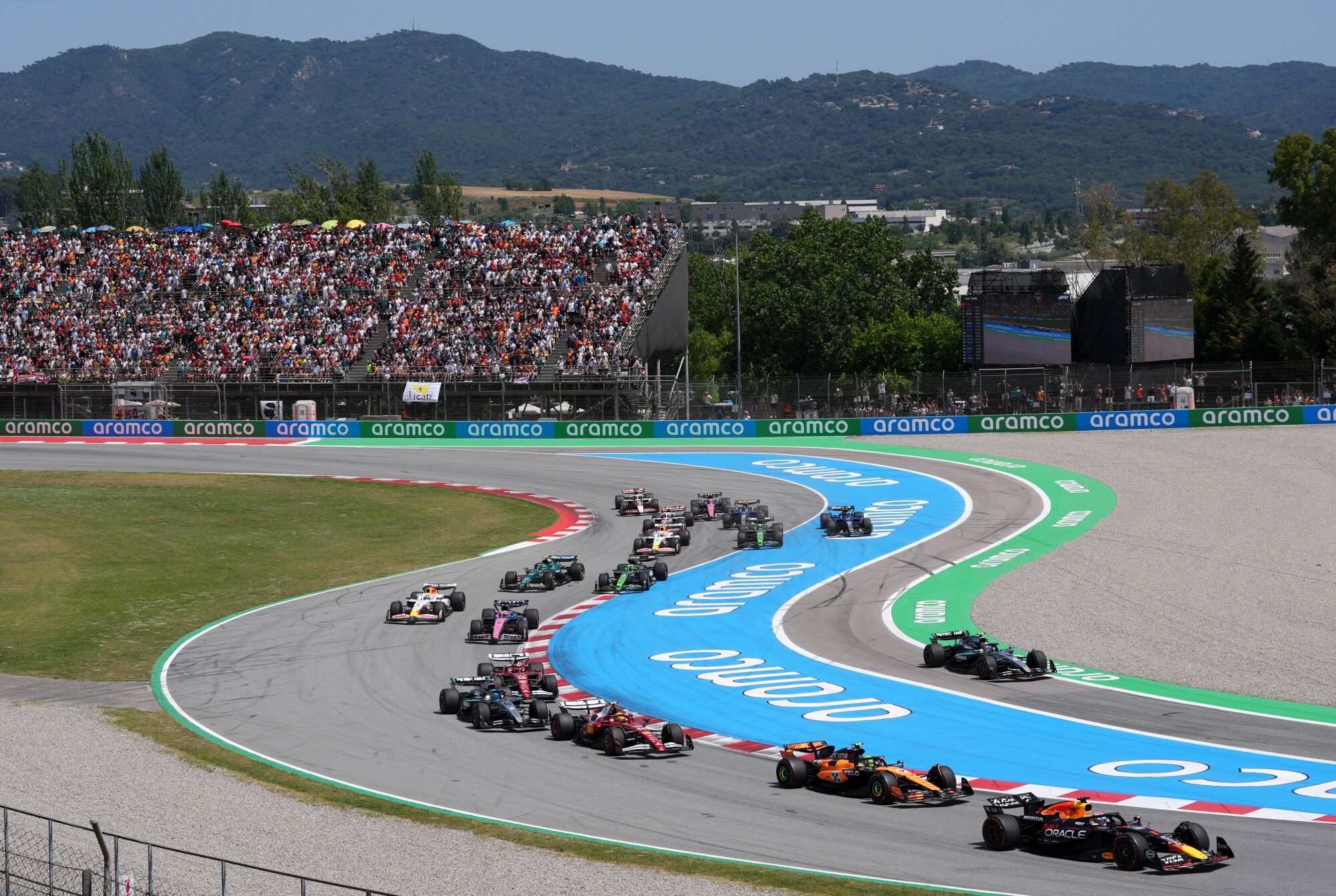 01 June 2025, Spain, Barcelona: Dutch Formula One driver Max Verstappen of Red Bull Racing's team  drives during the Formula 1 Spanish Grand Prix race at the Circuit de Barcelona-Catalunya. Photo: Bradley Collyer/PA Wire/dpa 01/06/2025 ONLY FOR USE IN SPAIN. Bradley Collyer/PA Wire/dpa;motor rallying;motorsport;sports;Formula 1 Spanish Grand Prix - Race Day;