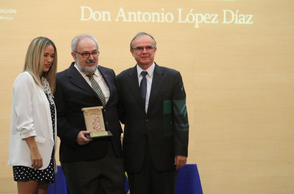 El Conservatorio Gonzalo Martín Tenllado ha sido el escenario de la entrega de premios.